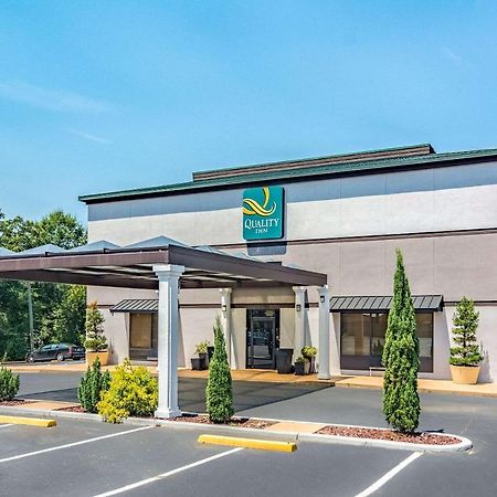 Quality Inn Columbus Near Fort Benning Buitenkant foto