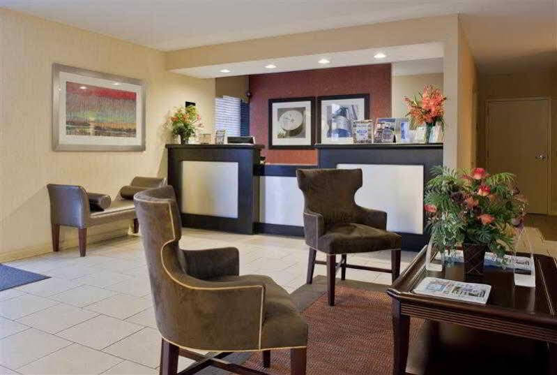 Quality Inn Columbus Near Fort Benning Buitenkant foto